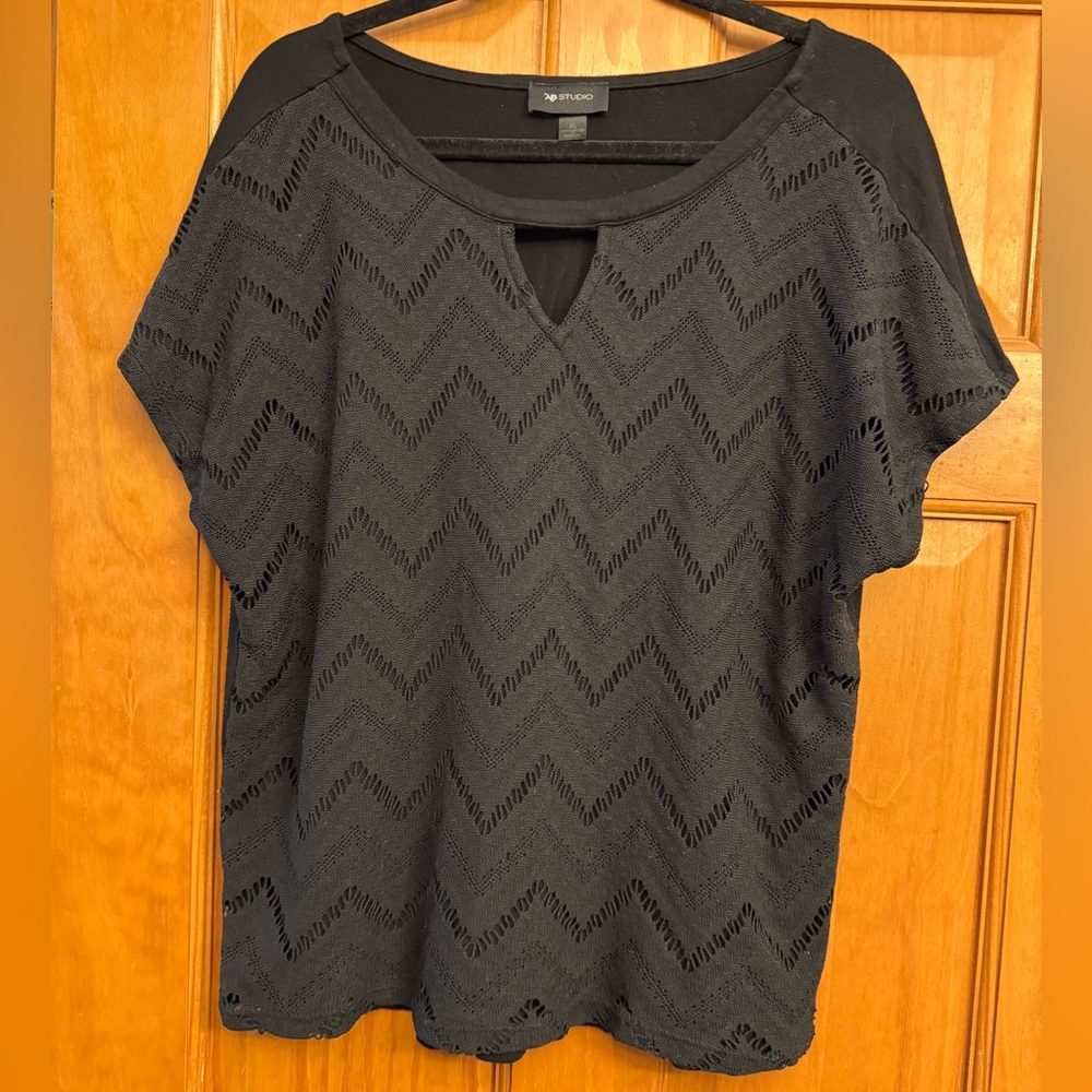 AB Studio Women’s Short Sleeve Knit Chevron Sweater, XL